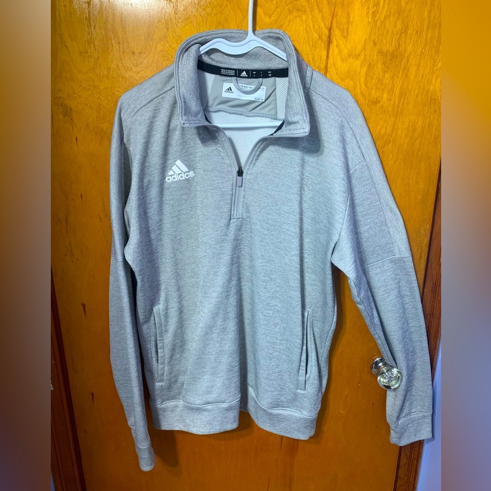Adidas pullover sweatshirt! Size large